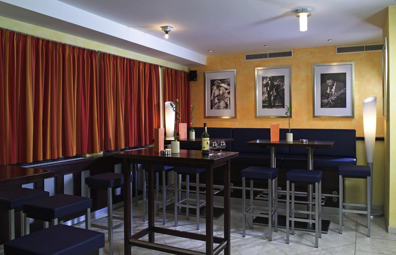 Pottsching Gasthof Zur Grenze מראה חיצוני תמונה